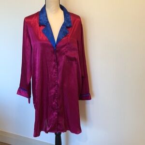 Victoria’s secret hot pink VTG button down long sleeve night gown blue collar L